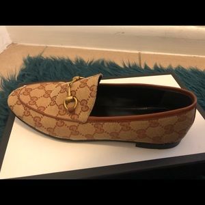 Women’s Authentic Gucci loafers
